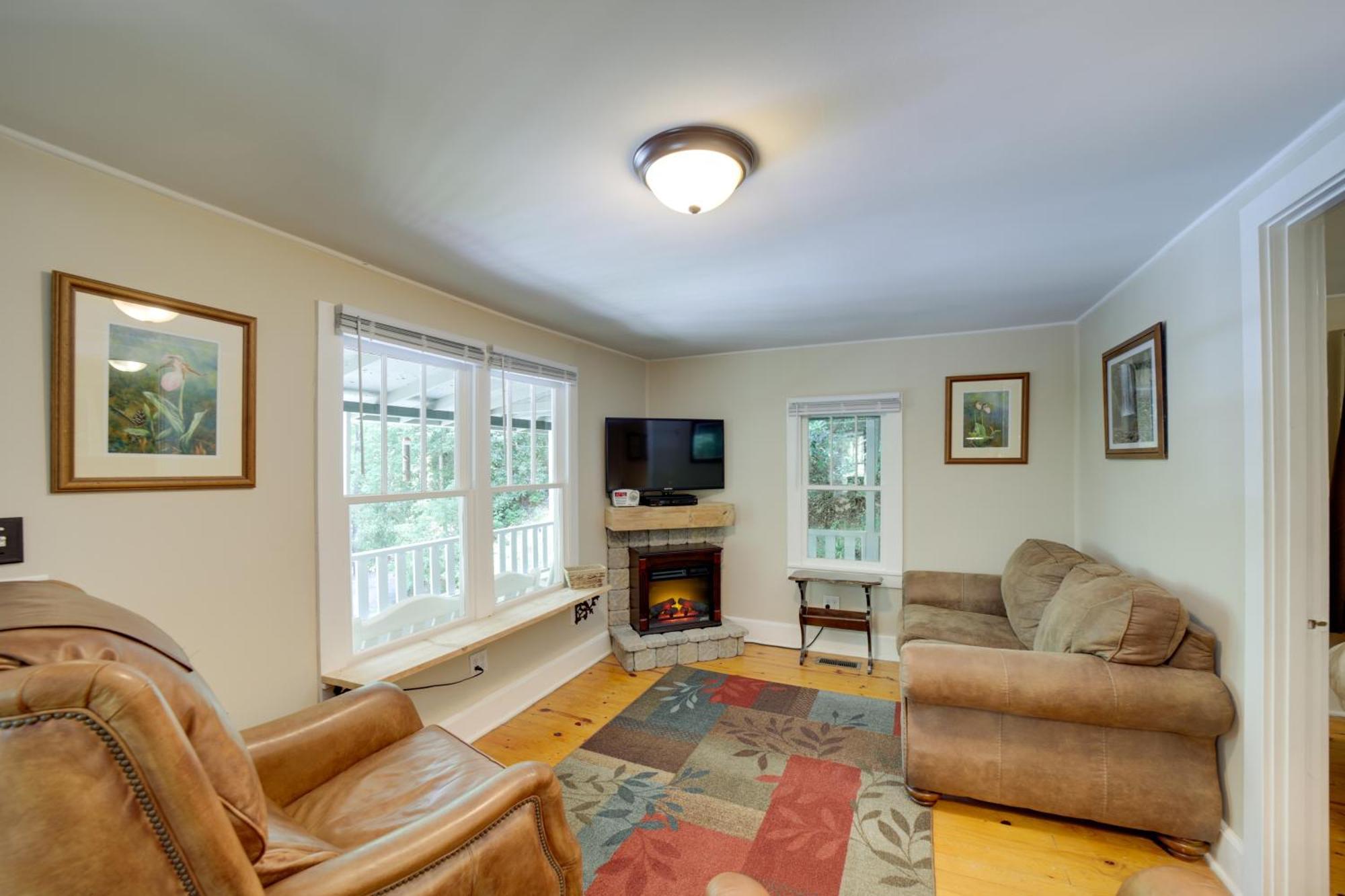 Bryson City Home With Private Fire Pit And Creek! Extérieur photo