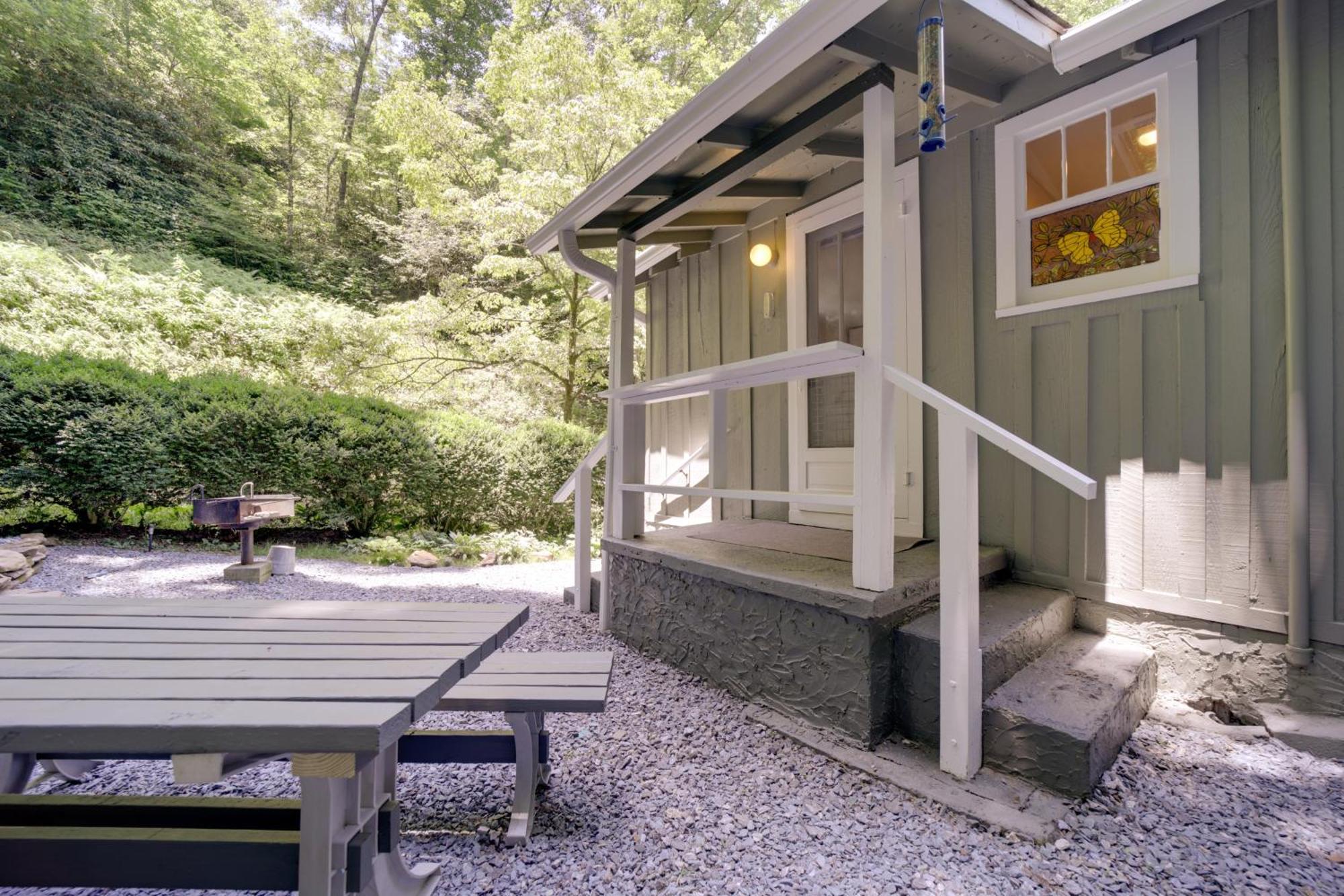 Bryson City Home With Private Fire Pit And Creek! Extérieur photo
